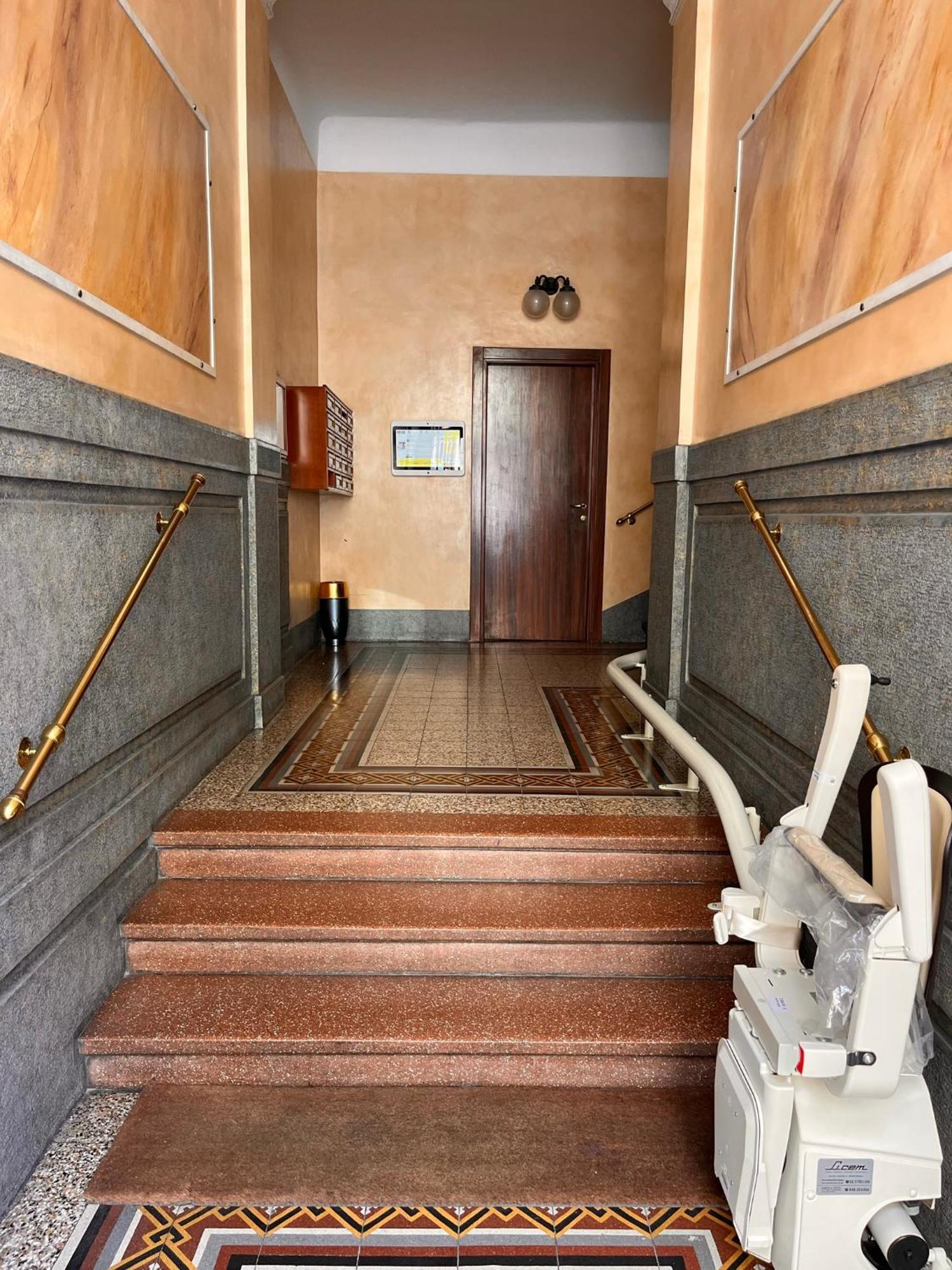 Classy & Chic 2 Storey Loft Appartement *