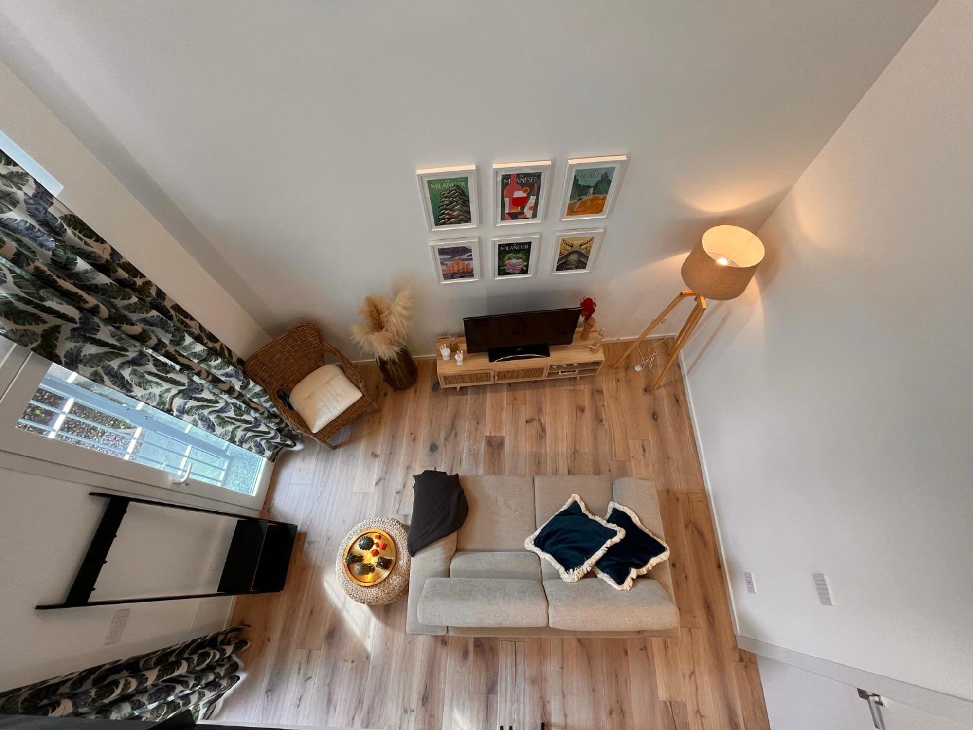 Classy & Chic 2 Storey Loft * Milan
